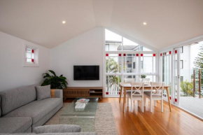 Seaside apartment, 100m to beach Narrabeen